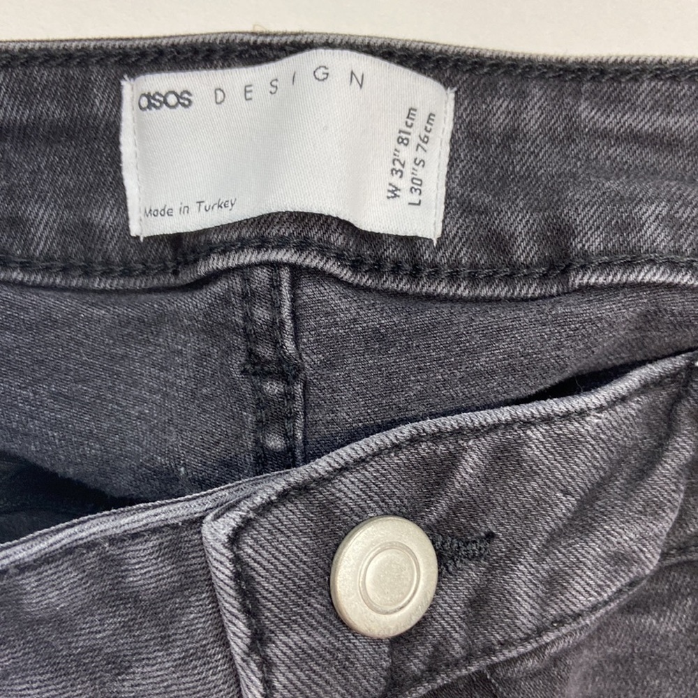 ASOS Design High Rise Destroyed Skinny Leg Ripped Factory Faded Designer Jeans - Picture 7 of 16